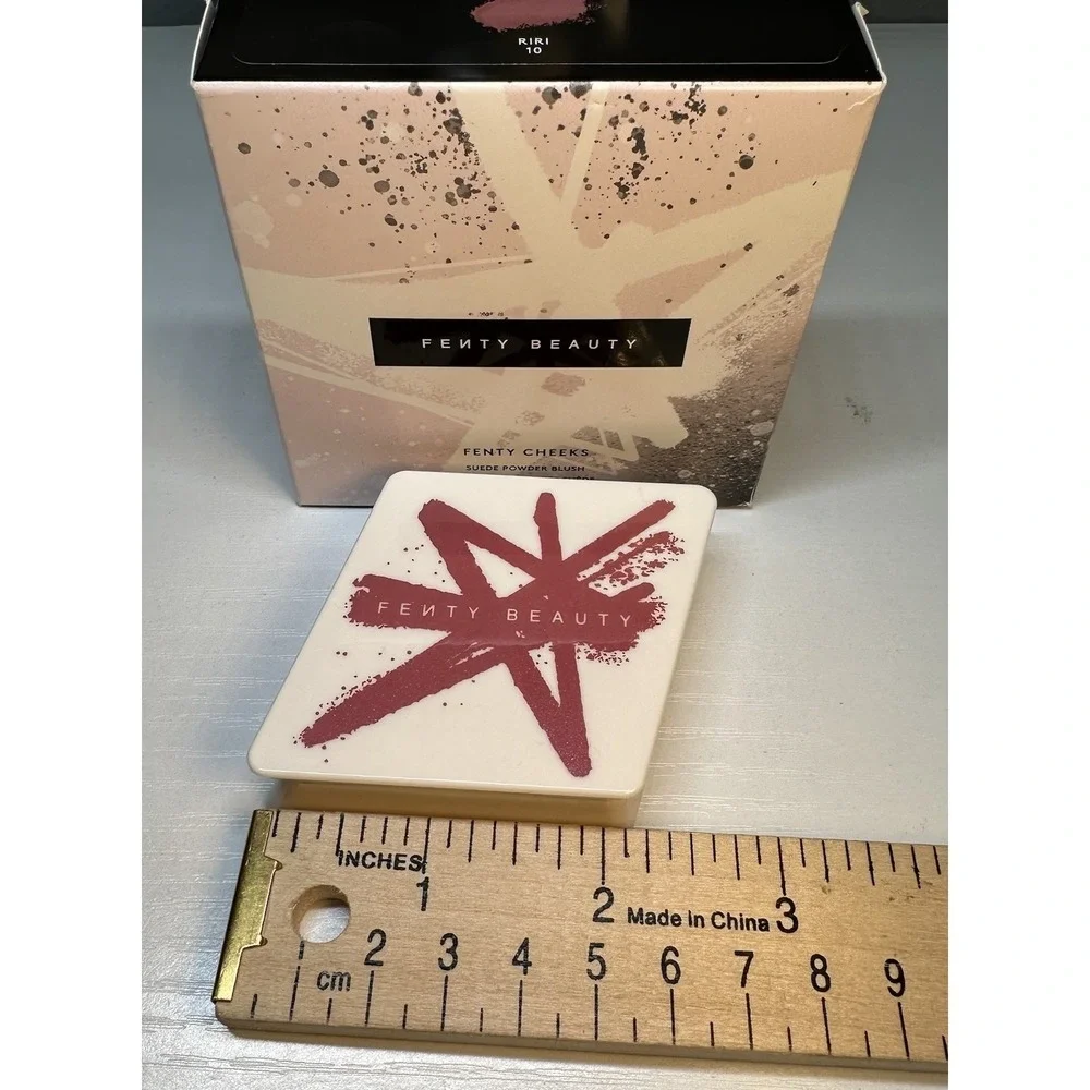 Fenty Beauty Fenty Cheeks Suede Powder Blush RIRI 10 - 0.14 Oz - Full Sz - NIB